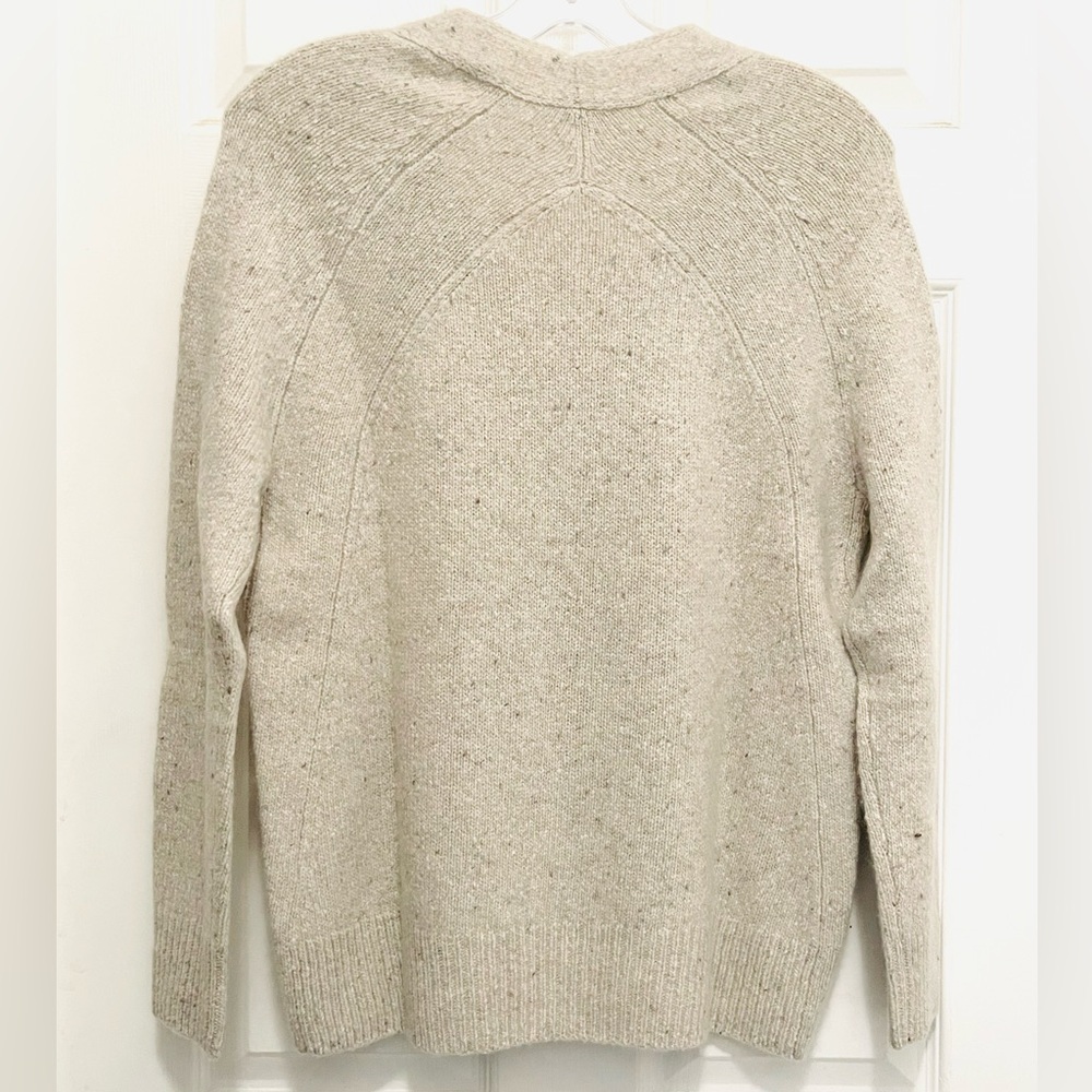 VINCE Panel Back Cashmere V-Neck Sweater - Buttermilk - Sz XS - Picture 4 of 9